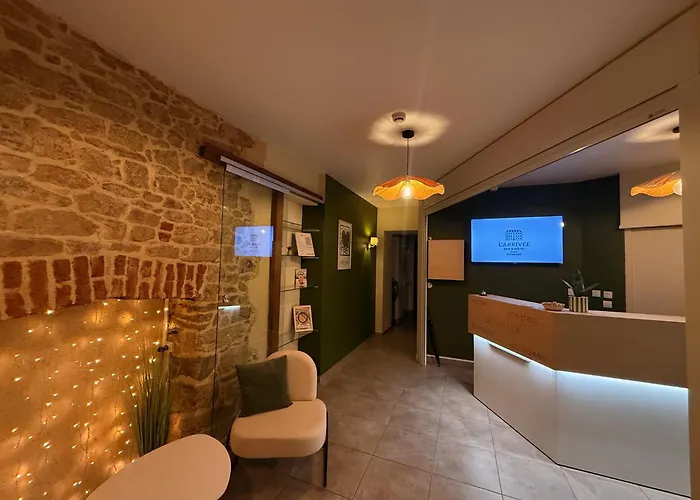 Brit Hotel L'Arrivée Guingamp