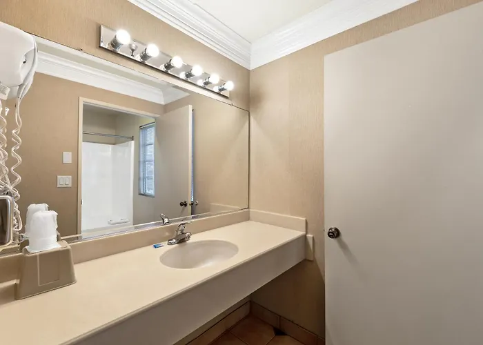 Americas Best Value Inn San Clemente Beach