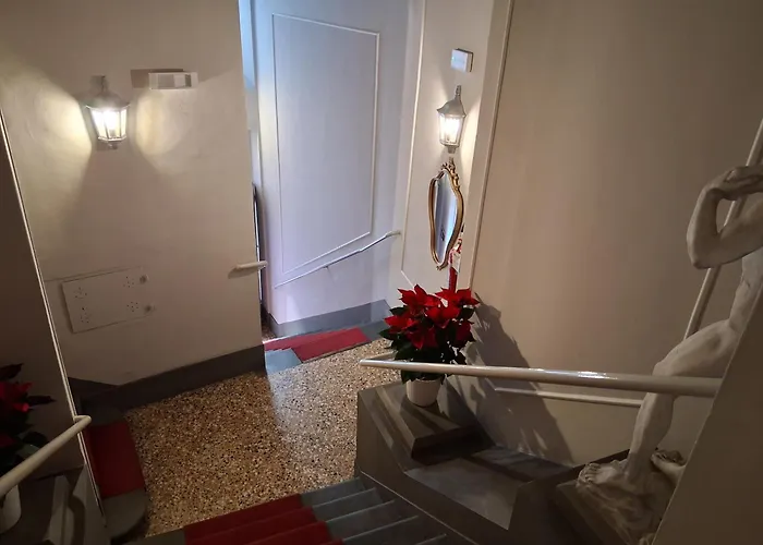 Hotel Tourist House