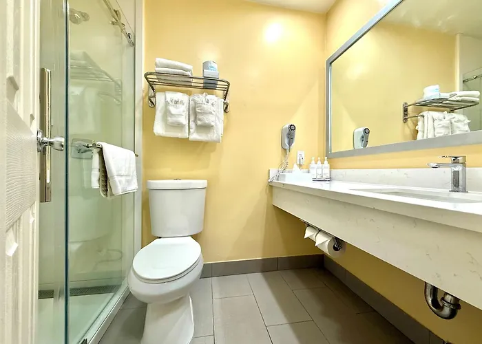 Days Inn By Wyndham Los Angeles Lax Airport Stadium Area