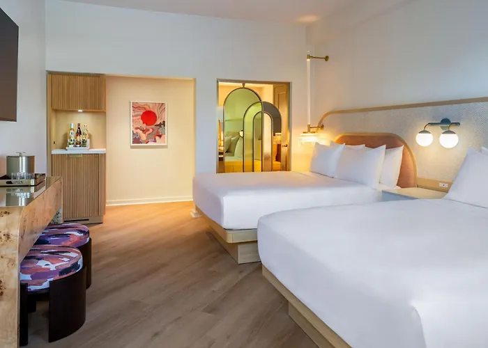 The Luce, St. Pete Beach, A Tribute Portfolio Hotel
