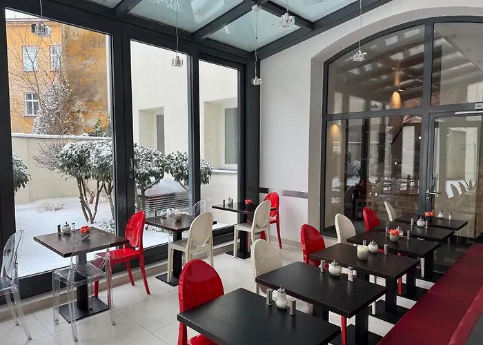 Red&Blue Design Hotel Prag