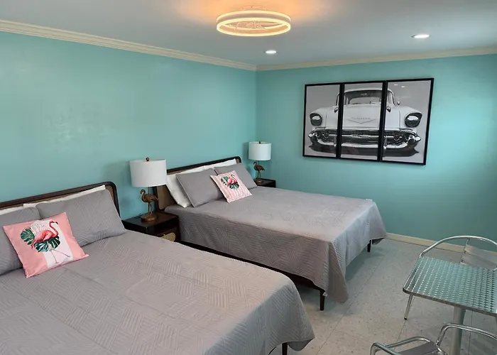 Flamingo Inn Fort Myers Beach