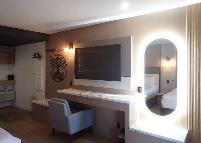 Visalia Hotels