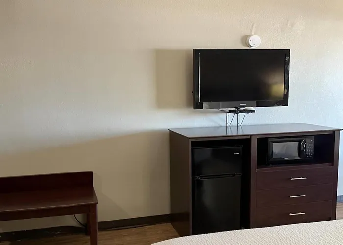 Travelodge By Wyndham Lakeland