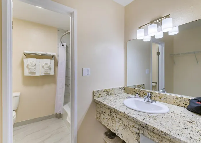 The Prime Suites, Vallejo - Napa Valley And Six Flags Discovery Kingdom