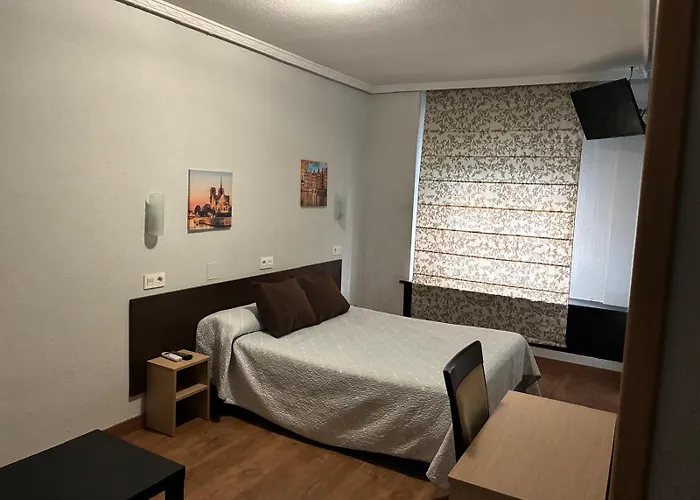 Hostal Conde David