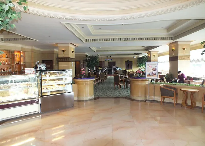 Topland Hotel & Convention Centre
