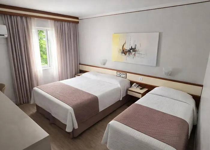 Hotel Gracher Praia Balneário Camboriú