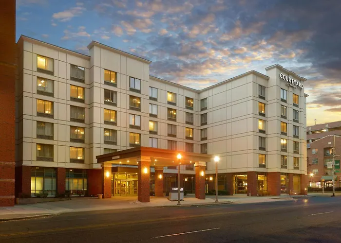 Courtyard By Marriott Birmingham Downtown At Uab Hotel