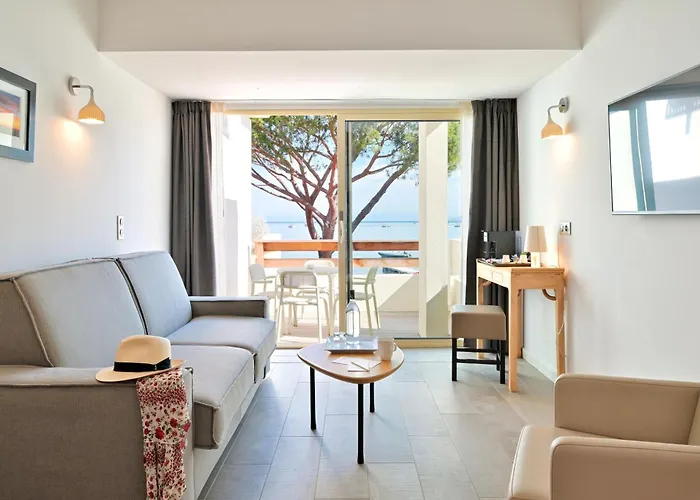 Hôtel La Roya Saint-Florent 