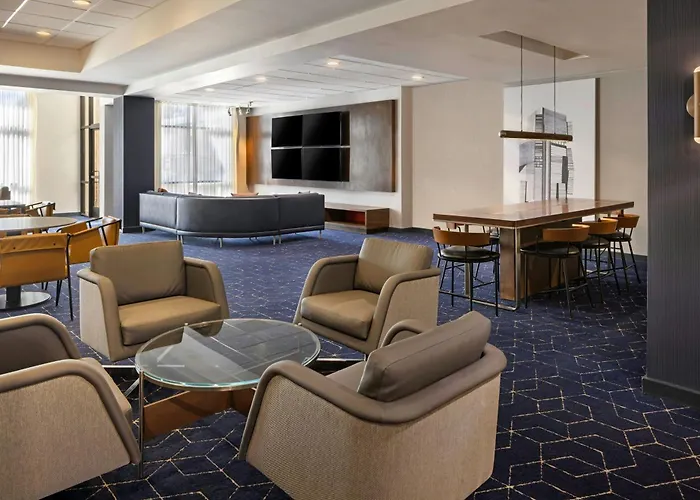 Courtyard By Marriott Sacramento Midtown Hotel