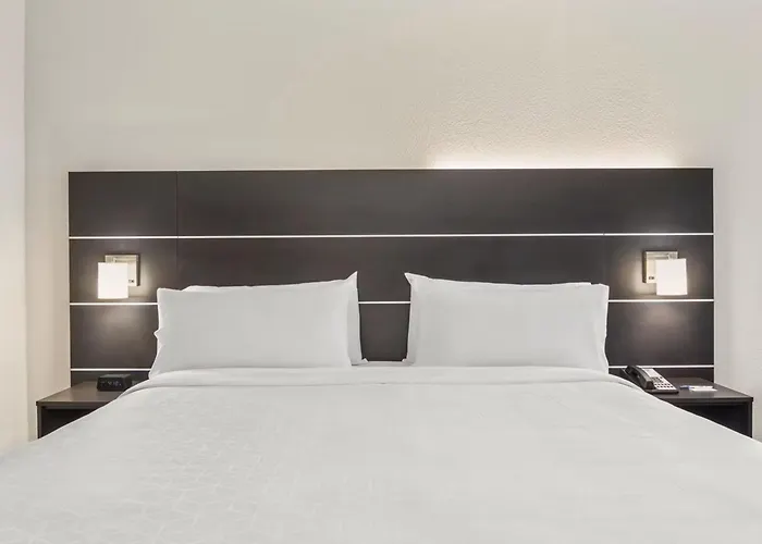 Holiday Inn Express Atlanta W Douglasville