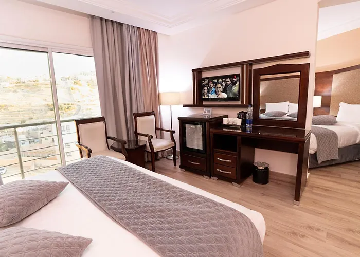 Petra Moon Hotel