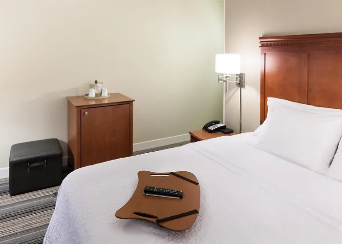 Hampton Inn & Suites Davenport