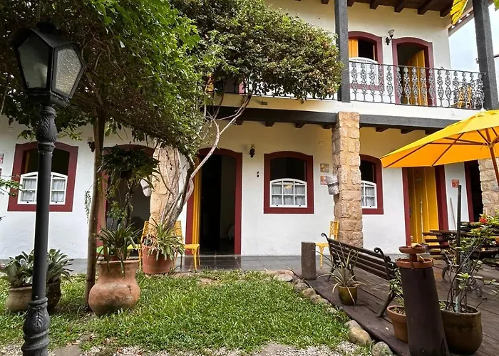 Pousada Solar do Algarve em Paraty há 5 minutos do Centro Histórico