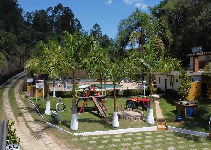 Recanto Dos Carvalhos - Pousada Camping Sao Lourenco 