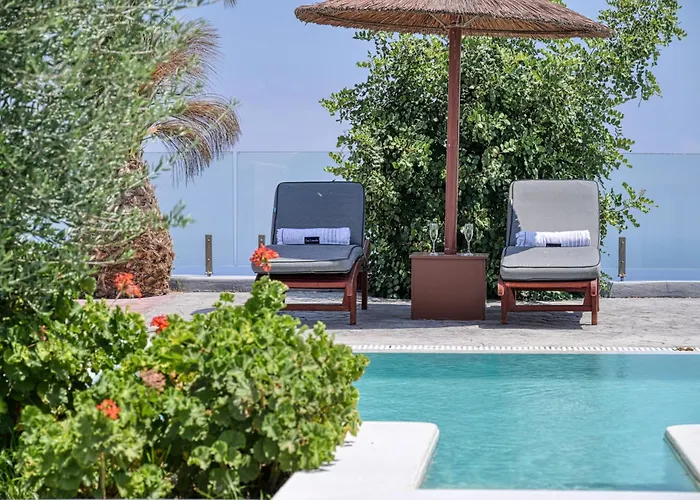 Splendour Hotel And Suites
