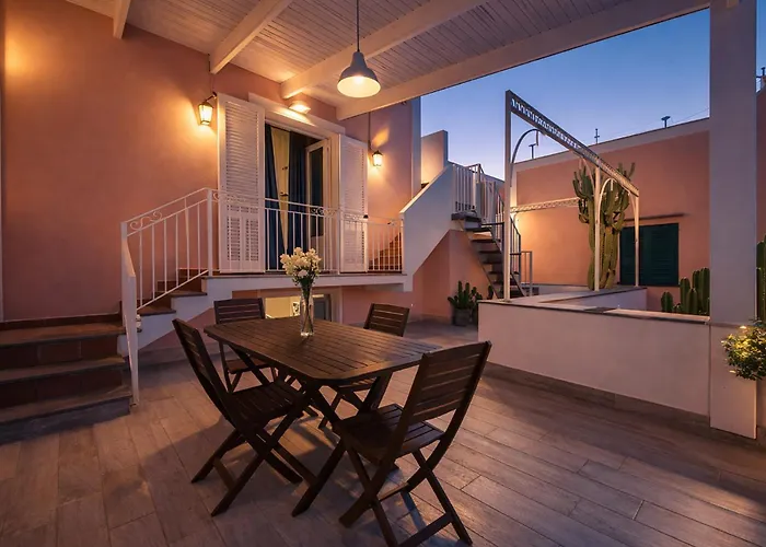 Gioia 13 Rooms & Apartments Procida