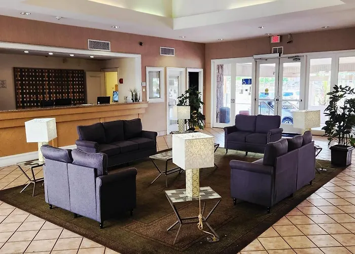Travelodge By Wyndham Phoenix North