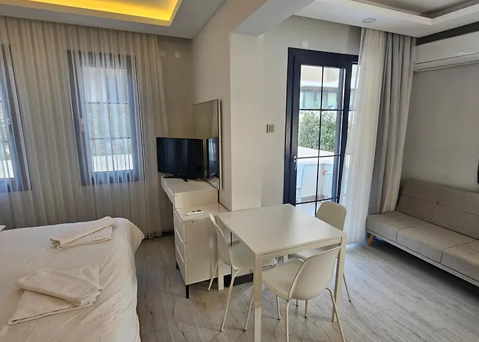 Cicek Apart Hotel Çeşme