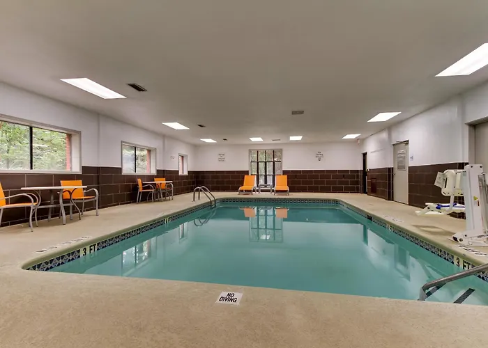 Holiday Inn Express Hotel & Suites - Atlanta/Emory University Area By Ihg Decatur