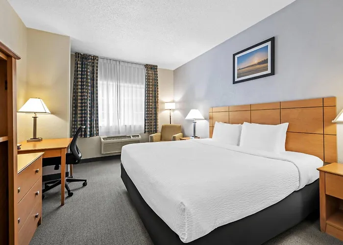Quality Inn Dubuque On Hwy 20