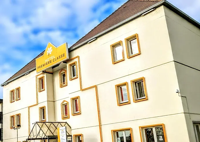Les Ponts-de-Ce Hotels