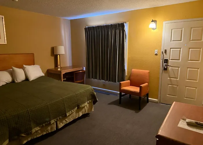 La Vista Inn Clovis