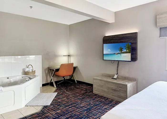 Reston Inn & Suites Spencer