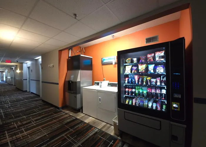 Reston Inn & Suites Spencer