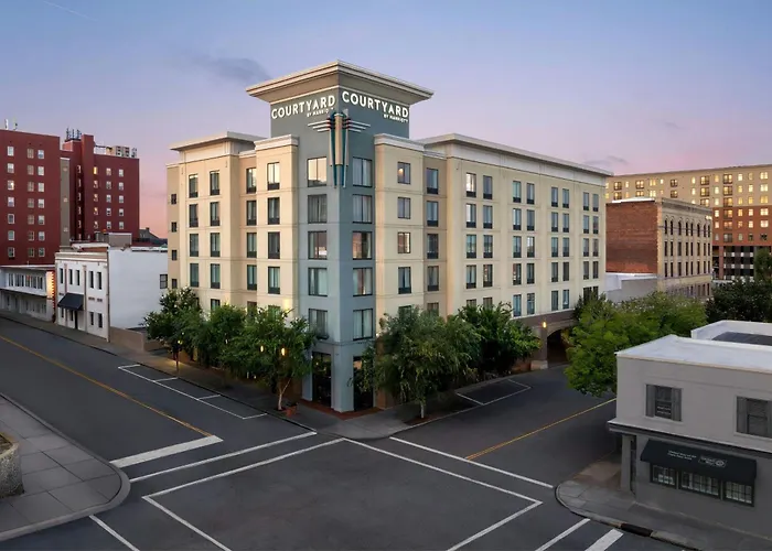 Courtyard By Marriott Wilmington Downtown/Historic District