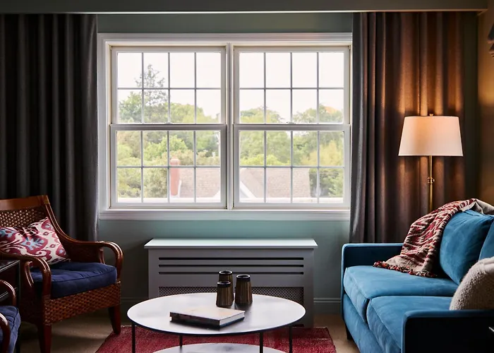 The Harbor Front Inn Greenport