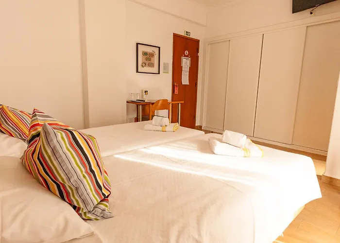 Abla Guest House Carcavelos 
