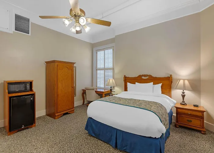 Americus Hotels