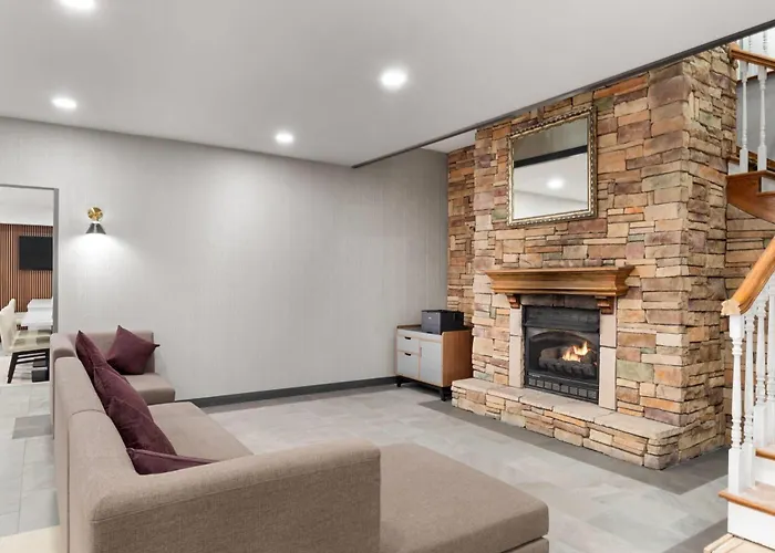 Wingate By Wyndham Mansfield Ontario