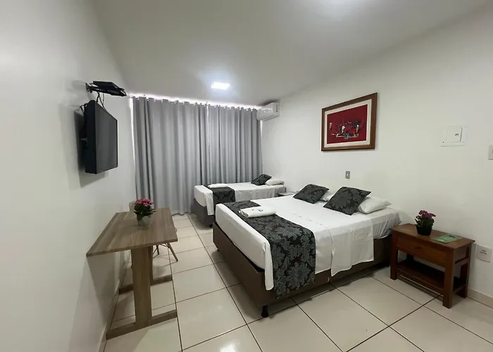 Max Hotel