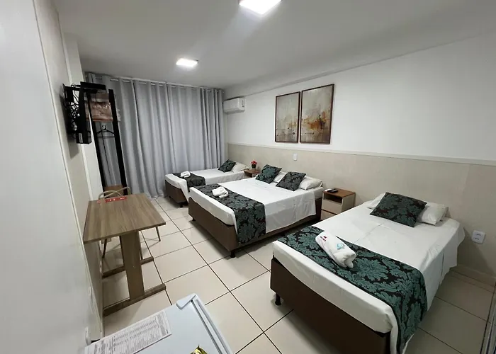 Max Hotel