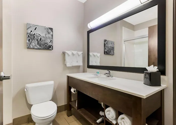 Comfort Inn & Suites Claremore