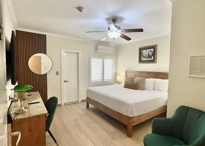Tijuana City Center Hotels