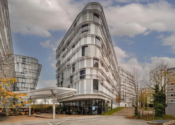 Radisson Blu CDG Airport Terminal Hotel, Paris