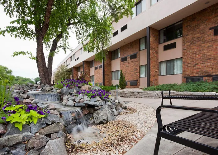 Holiday Inn & Suites St. Cloud By Ihg Saint Cloud