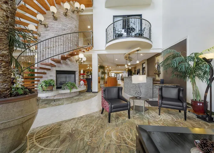 Best Western Plus Swiss Chalet Hotel & Suites Pecos