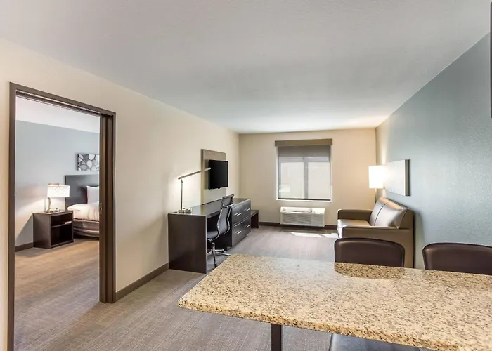 Mainstay Suites Logan Ohio-Hocking Hills