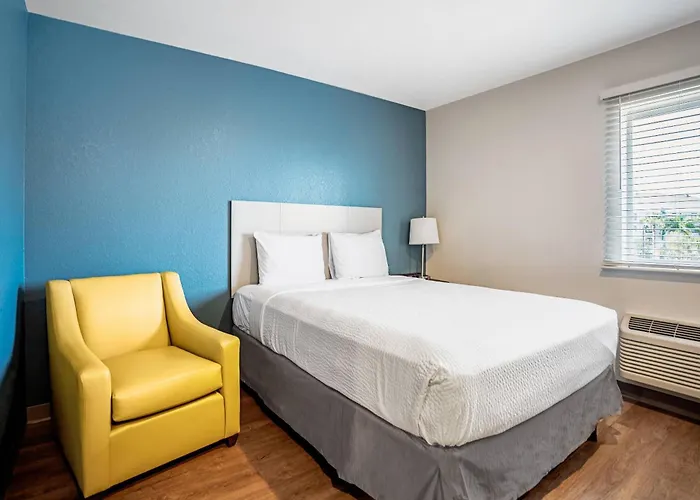 Woodspring Suites Naples East Golden Gate
