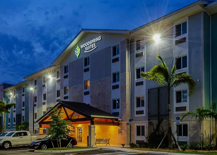 Woodspring Suites Naples East Golden Gate