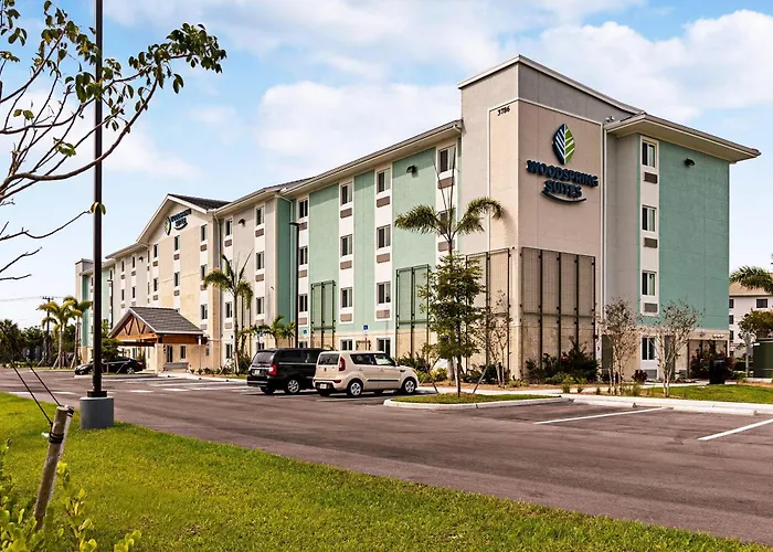 Woodspring Suites Naples East Golden Gate