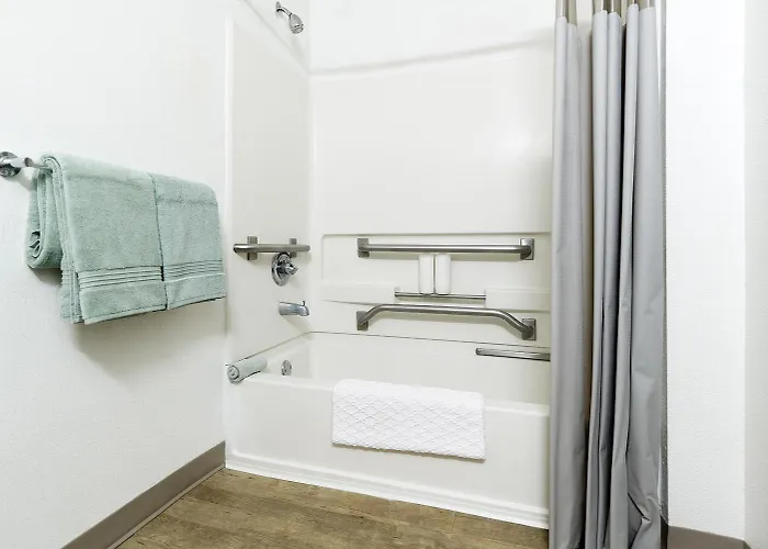 Intown Suites Extended Stay Select Montgomery Al