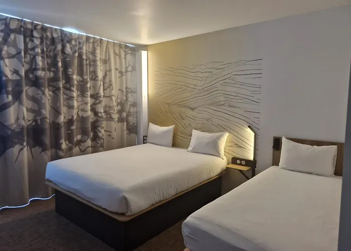 B&B Hotel Massy Gare Tgv