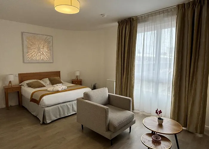 Aparthotel Domitys - Le Solstice Versailles